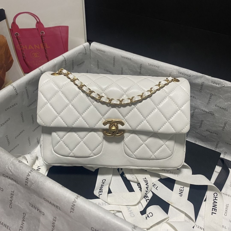 Chanel 19 Bags